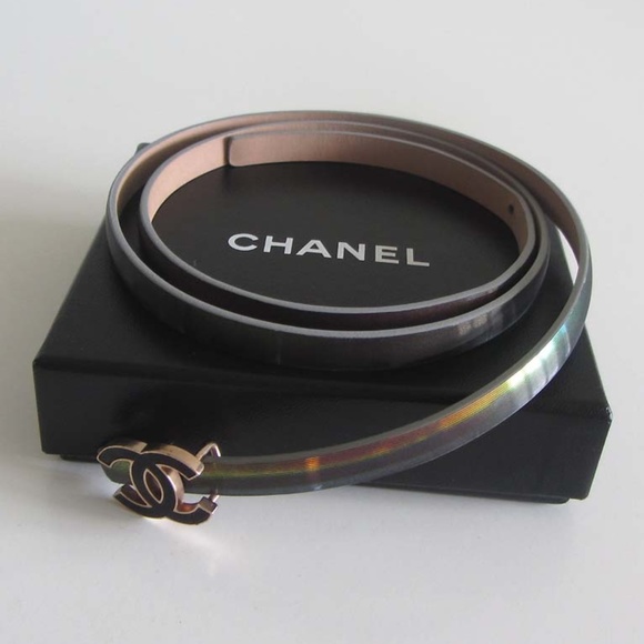 CHANEL Accessories - Chanel CC buckle iridescent/hologram belt 85/34